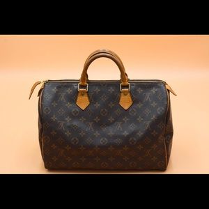 Louis Vuitton Speedy 35 (Authentic) Comes with Certificate of Authenticity